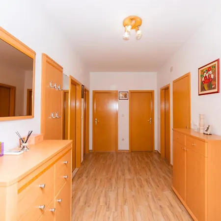 Apartman Martic Supetar