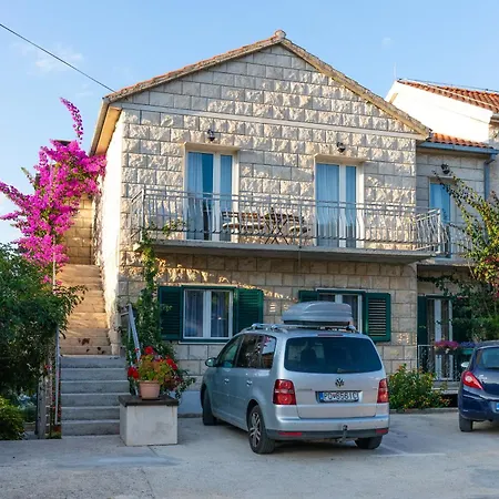 Apartman Martic Supetar